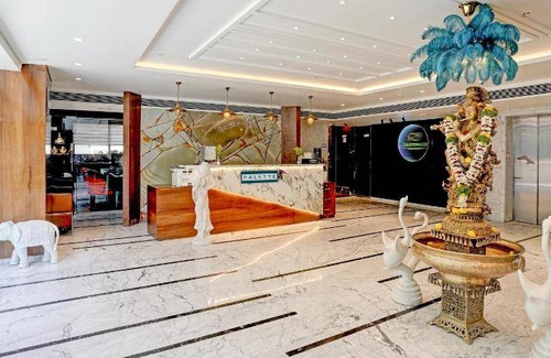 Hadapsar Hotel | Hotel ∙ 3 guests