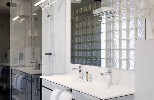 Peratallada Hotel | Hotel Aatu - Adults Only