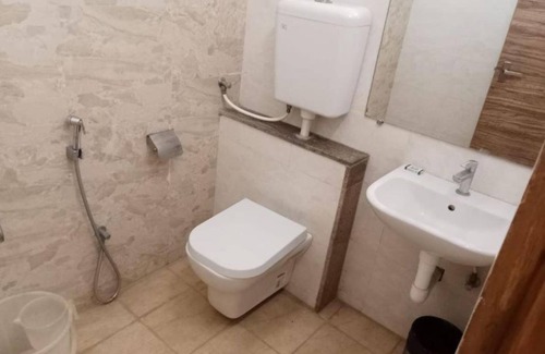 Erode Hotel | HOTEL ADHIKRISHNA ARCADE