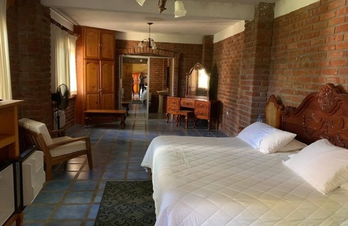 Puerto San Carlos Bed & Breakfast | Hotel alcatraz
