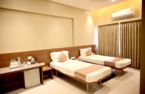 Wakad Hotel | Hotel Ambience Excellency