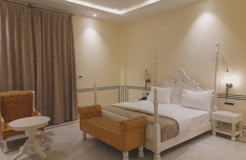 Phulera Hotel | Hotel Anand Bagh - Eraya Hotels