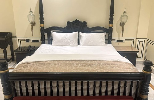 Phulera Hotel | Hotel Anand Bagh - Eraya Hotels