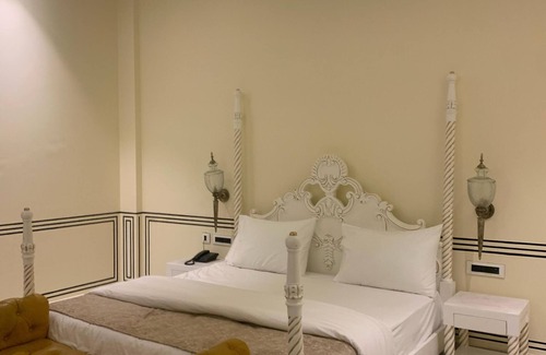 Phulera Hotel | Hotel Anand Bagh - Eraya Hotels