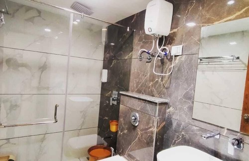 Chandkheda Hotel | Hotel Asiana Ahmedabad