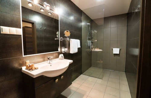 Mielec Hotel | Hotel Atena