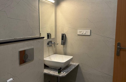 Gayariawas Hotel | Hotel Aura By Arihant