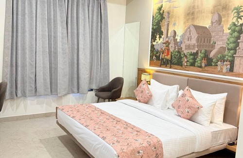 Gayariawas Hotel | Hotel Aura By Arihant