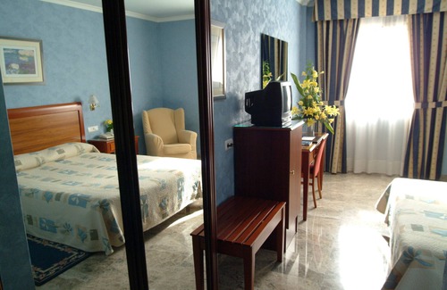 Almussafes Hotel | Hotel Bartos
