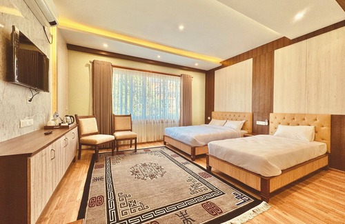 Sinamangal Hotel | Hotel Bayberry