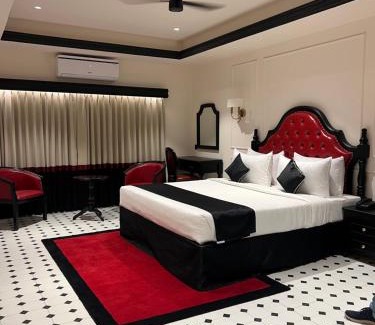 Raiganj Hotel | Hotel Bengal Kutir