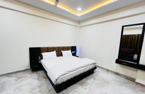 Sehore Hotel | Hotel Blue Star