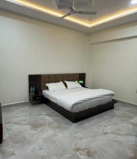 Sehore Hotel | Hotel Blue Star