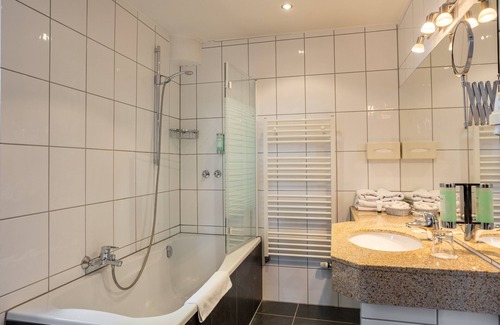 Staufenberg Hotel | Hotel Burg Staufenberg