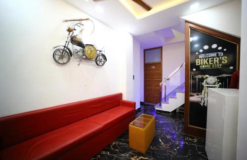Agra House | Hotel Byke Ride - Walkable from Agra Cantt Railway Station