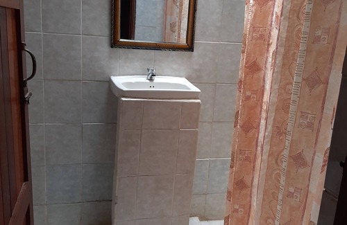 San Carlos Hotel | Hotel Cabinas Leyko
