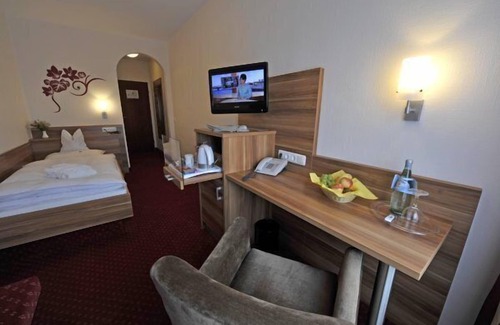 Griesheim Hotel | Hotel Café Nothnagel