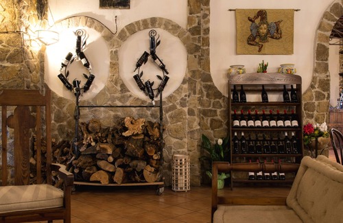 Montelepre Hotel | Hotel Castello di Giuliano