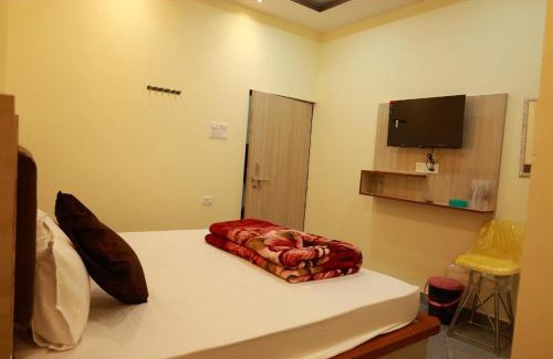 Chitrakoot House | Hotel Chandralok, Chitrakoot