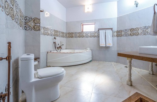 Abu Road Hotel | Hotel Chandrawati Palace