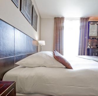 Aalsmeer Hotel | Hotel Chariot