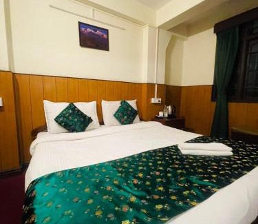 Taj Ganj House | Hotel City House by HSOT