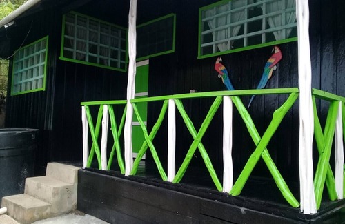 Puerto Narino House | Hotel con muy buena ubicación próximo al centro de Puerto Nariño.