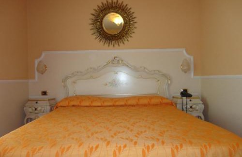 Colà Di Lazise Hotel | Hotel Confine