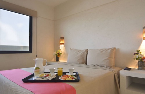 Tres de Mayo Resort | Hotel Coral Cuernavaca