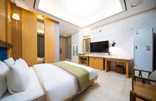 Naju Hotel | Hotel Core