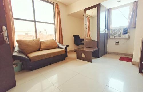 Rudrapur Hotel | Hotel Crown Plaza