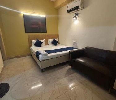 Pitampura Hotel | Hotel D plaza