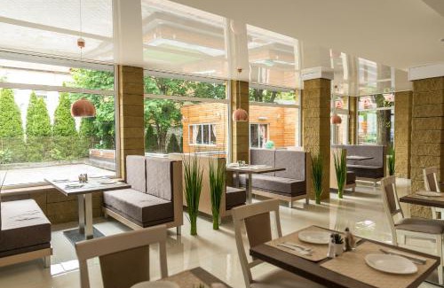 Levice Hotel | Hotel Dastan