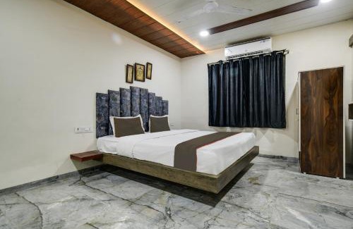 Dewas Hotel | Hotel DR Green