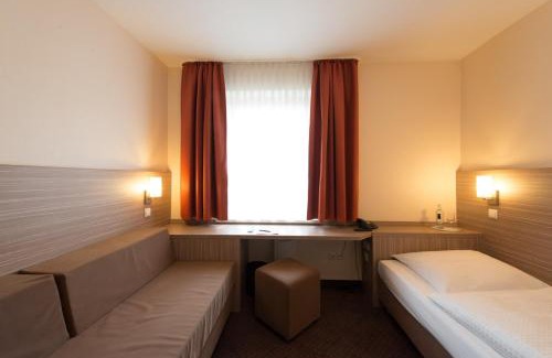 Ransbach-Baumbach Hotel | Hotel Eisbach