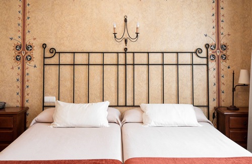 Arroyo de la Encomienda Hotel | Hotel El Jardín de la Abadía