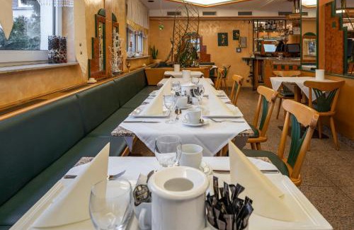 Lollar Hotel | Hotel Esmer