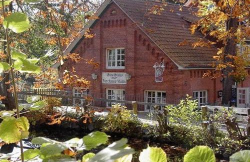 Schmilau Hotel | Hotel Farchauer Mühle