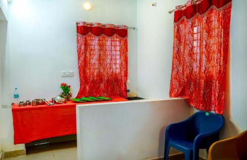 Manjakuttai Hotel | Hotel Five Laurels