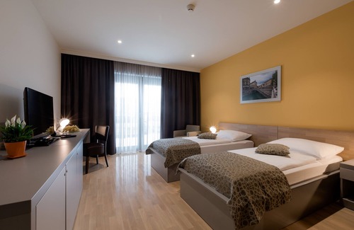 Ljubljana Hotel | Hotel Florjanckov Hram