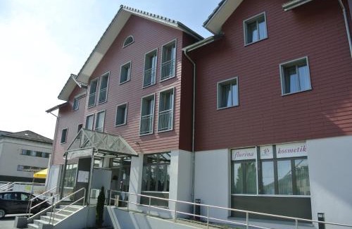 Bazenheid Hotel | Hotel Garni Bären Bazenheid