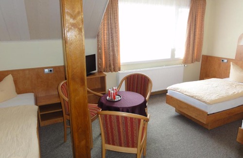 Melchendorf Hotel | Hotel Garni Melchendorf