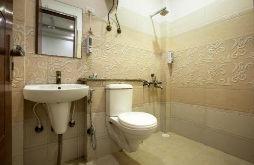 Sector 62 Hotel | Hotel Ginger Palace By Aura