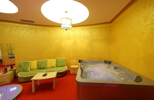 Farke Hotel | Hotel Gjuta