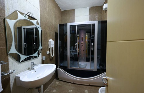 Farke Hotel | Hotel Gjuta
