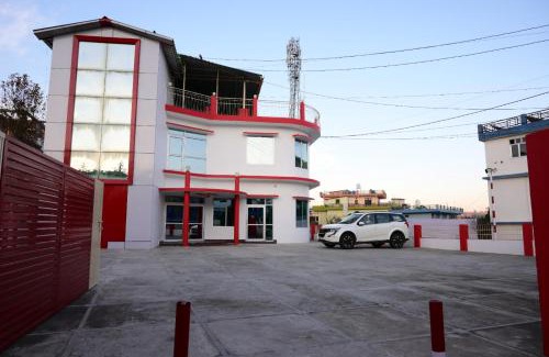 Champawat Hotel | Hotel Golju Regency