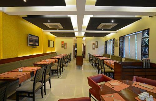Belapur Hotel | Hotel Grande 51