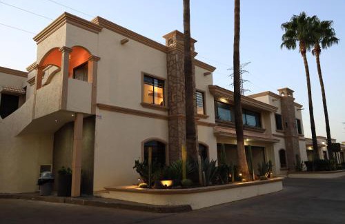 Jimenez Hotel | Hotel Hacienda del Real & Casa Real Coffe Restaurant