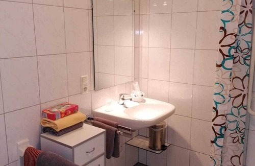 Niederkruechten Hotel | Hotel Haus Hildegard
