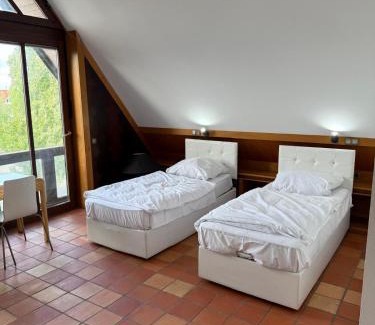 Maintal-Doernigheim Hotel | Hotel Hessler-Veranda